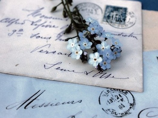 mieracleu's tweet photo. Mahesa
Son of Aphrodite, Stage 3

Status: Claimed
Weapon: The Porcelain Heartstring

A luxurious crossbow crafted from polished ivory-toned wood and blue porcelain inlay, adorned with delicate floral patterns and elegant goldwork. Beautiful enough to appear ceremonial. https://t.co/eYn3xC3Ir4