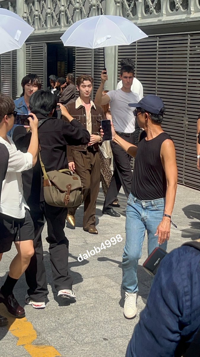 dalob4998's tweet photo. MY BOYS 🔥😭😭

TMK X AMIRI SS27
#AMIRISS27xThomasKong
#AMIRI
#PARISFASHIONWEEK
#tthomastc #kongjiro https://t.co/45C5M3TqVP