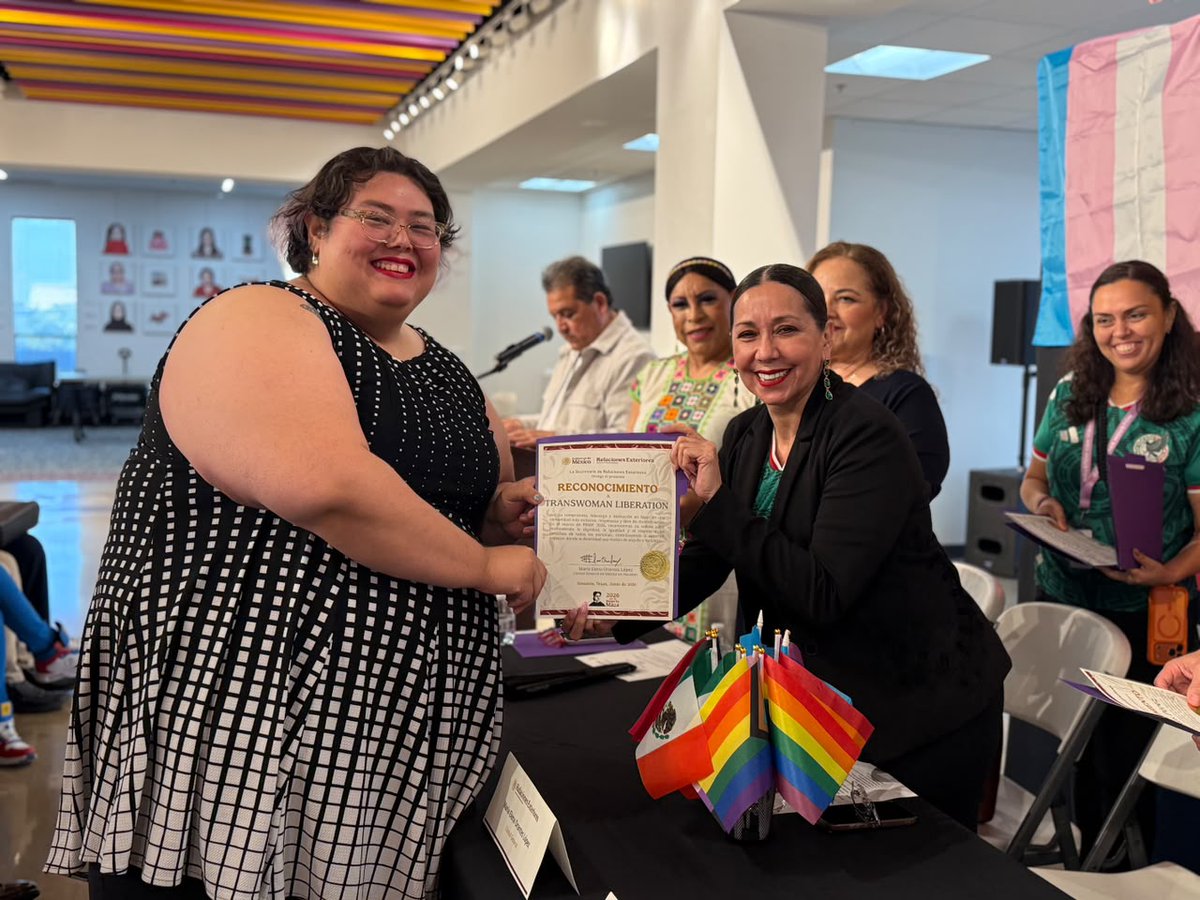ConsulMexHou's tweet photo. Recuerda el Consulado es una #ZonaSegura para toda la comunidad...🧵 https://t.co/GlrNSnLIT6