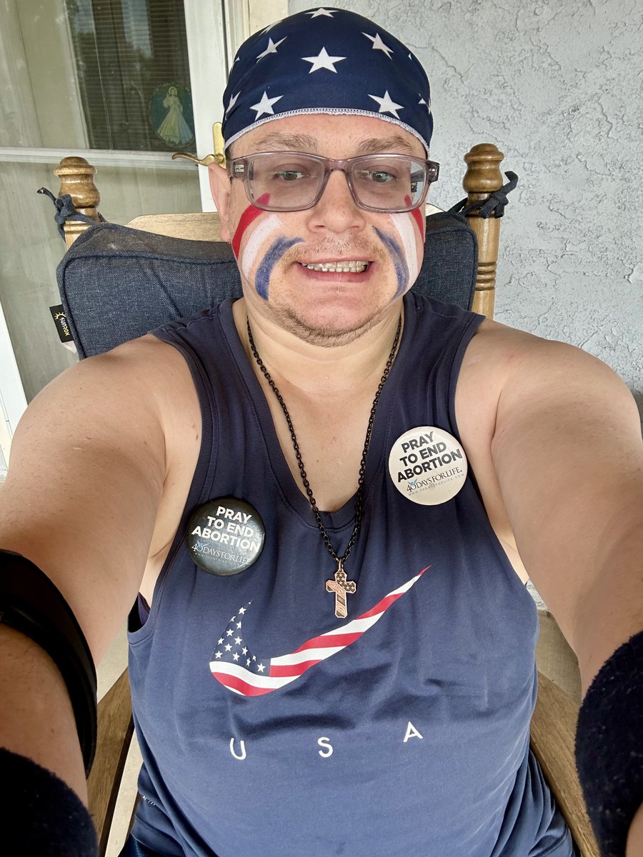kingtobster1988's tweet photo. Turkey 🇹🇷 vs @USMNT @FIFAWorldCup #LFG 🇺🇸⚽️ #BeatTurkey #USMNT https://t.co/BCEXC2IBAO