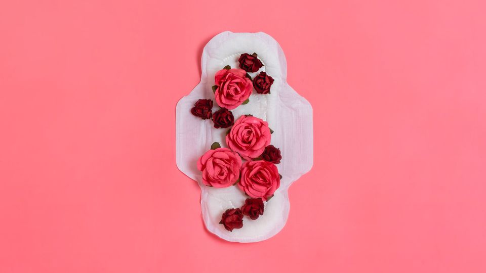 Essity_FR's tweet photo. #Nana, marque d’hygiène féminine d’#Essity, lève les tabous. Peur de tâcher ses draps, maux de ventre, jambes lourdes… Autant de raisons qui font que les femmes perdent 5 mois de sommeil pendant leurs règles tout au long de leur vie. Parlons-en !  #JusteEssentiel https://t.co/5K7U0YNu1M