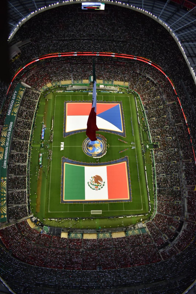 MXESTADIOS's tweet photo. Dejaremos esto por aquí y nos retiraremos a disfrutar. https://t.co/QxHRztciEG