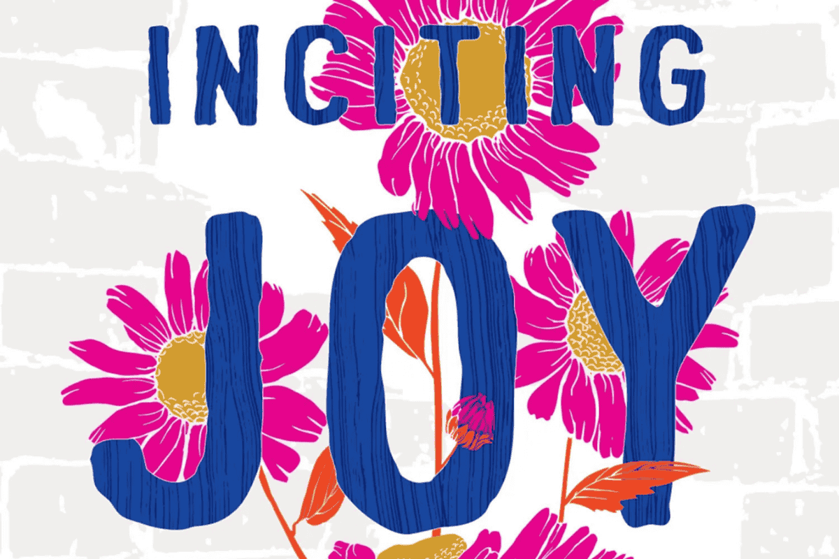 bualumni's tweet photo. Common Read is back! This year, we're reading "Inciting Joy" by Ross Gay. The initiative invites the BU community to read the same book in an effort to build community and spark ongoing discussion across campus

Read more ➡️ https://t.co/Nv66oPqJ3r https://t.co/WTnX8R08Lz