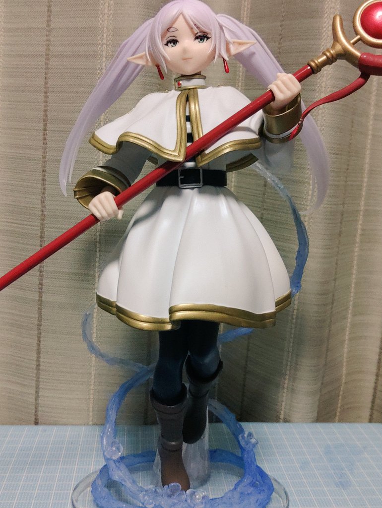 pohyan12345's tweet photo. グランディスタのフリーレンのフィギュアを入手したので、エフェクトを作ってみたよ
一番くじのA賞のエフェクトをイメージしました https://t.co/5yNINxSyta