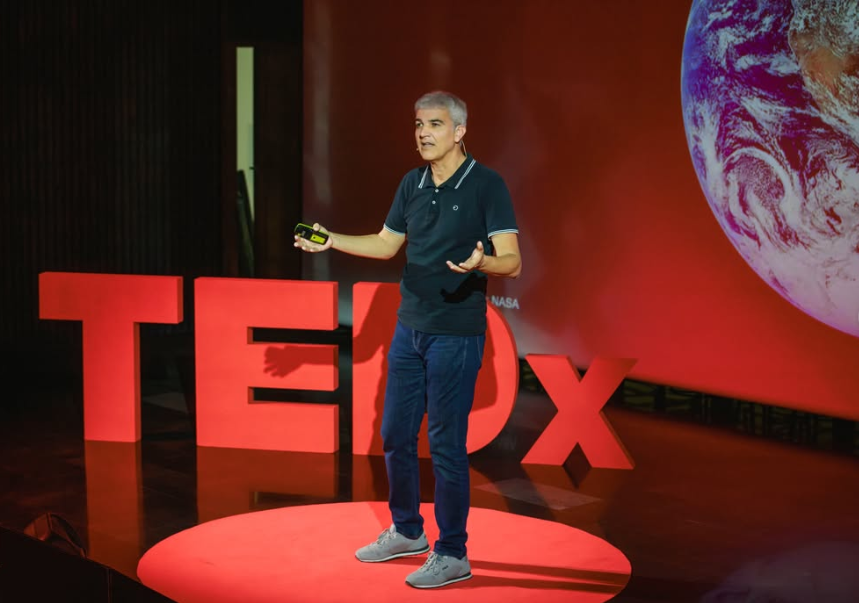 hsocasnavarro's tweet photo. El sábado en #TEDx La Laguna
Un evento fascinante https://t.co/4Qq4EEfea5