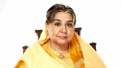 vishalandcinema's tweet photo. Totally surprised by Farida Jalal’s character in Welcome to the Jungle. She understands comedy so well. 😂🤣 https://t.co/aeF4hRUi1V