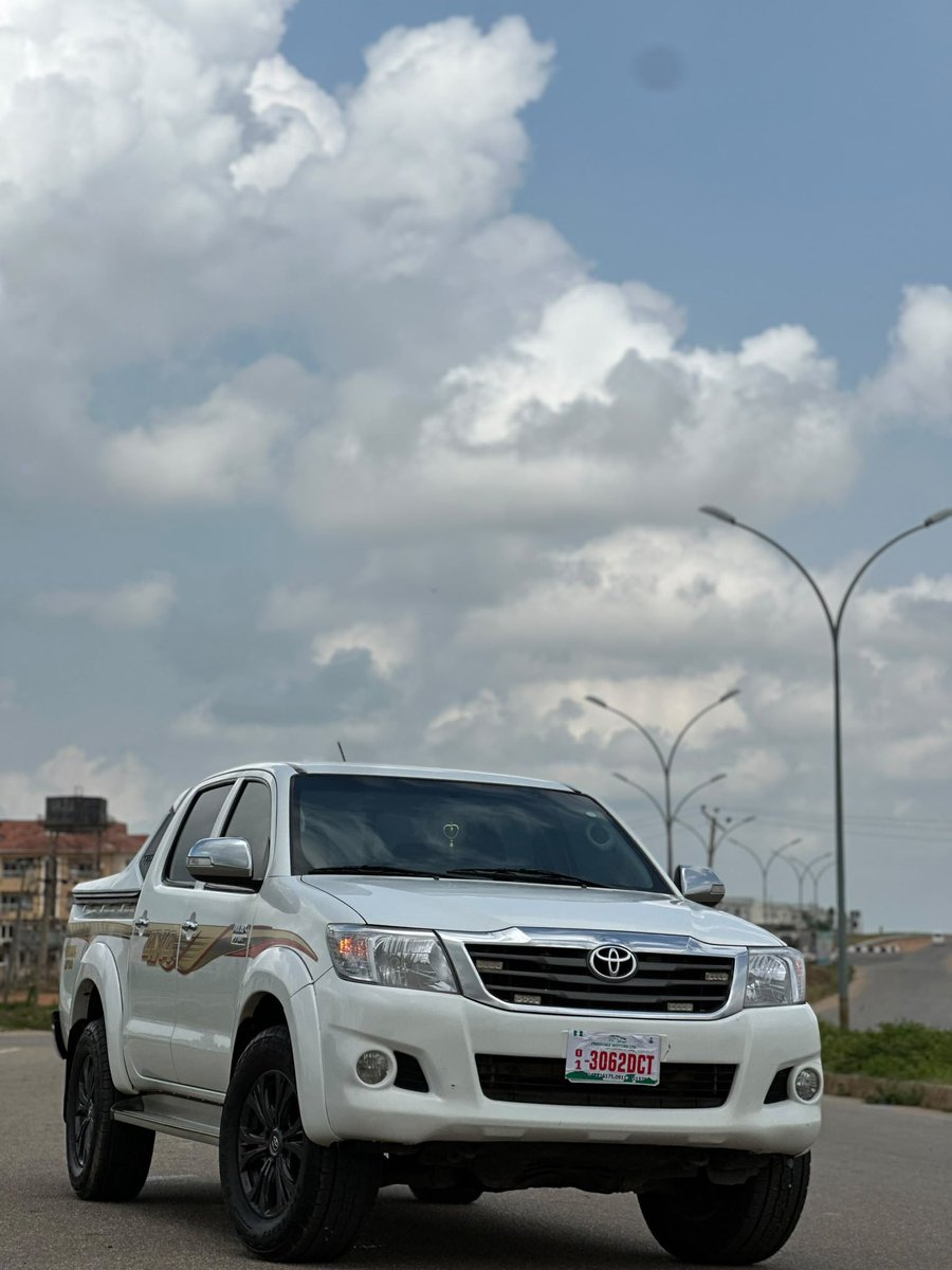 FreescaleMotors's tweet photo. ‼️‼️‼️
Just arrived Registered 2012 Manual TOYOTA HILUX with original CUSTOM DUTY

✔️ Key
✔️ Engine 
✔️ Manual Gear 
✔️ AC 
✔️ Engine 
✔️Hijack
✔️ Reverse camera 
✔️ Clean body and interior 
✔️ Automatic drive 
✔️ Buy and drive 
✔️ Nation wide delivery

PRICE: N 30,000,000 https://t.co/fA0EsiaiS6