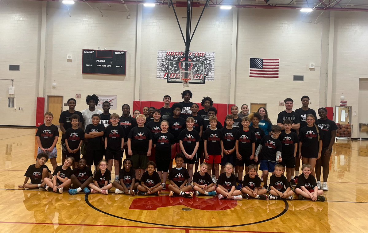 Winder-Barrow Basketball tweet media