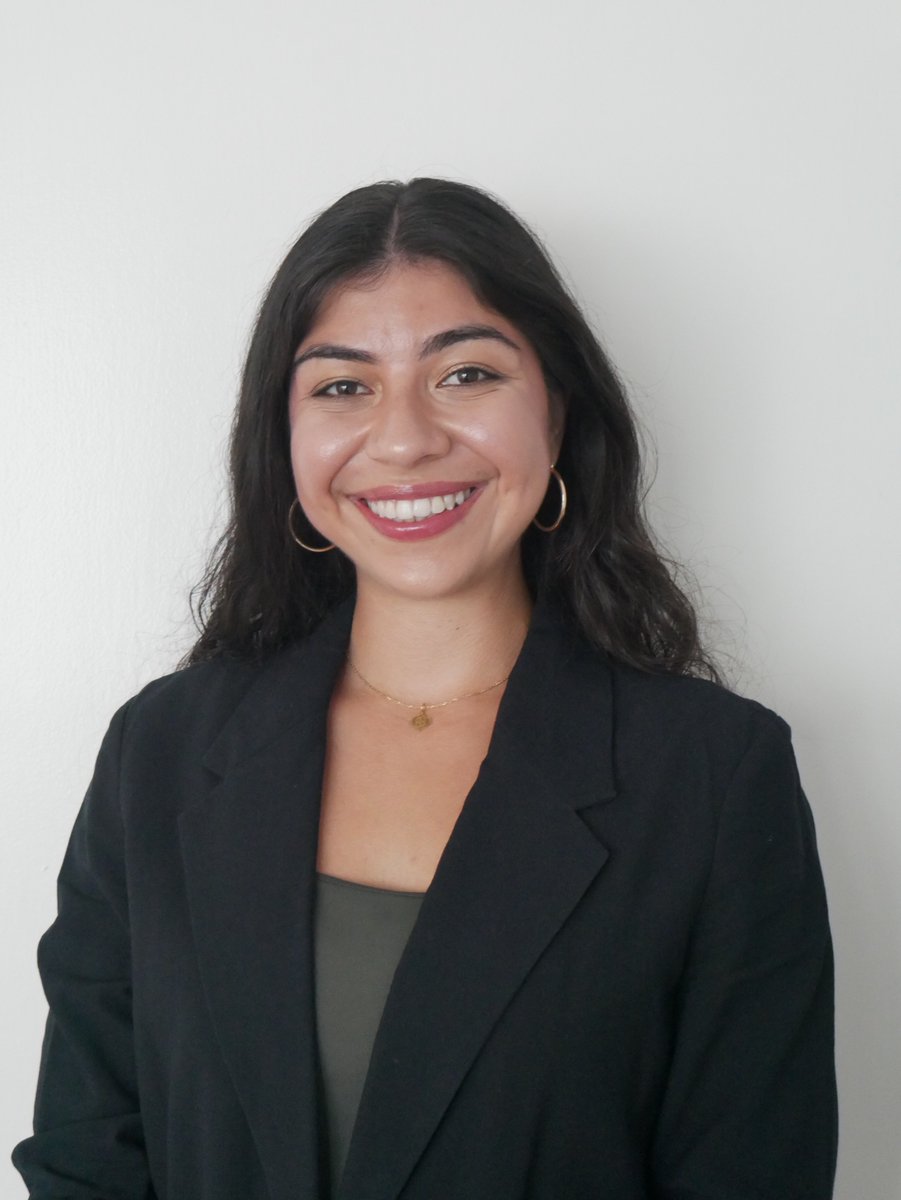 DiSH_Lab's tweet photo. Congrats to DiSH alumna Niki Nobahari, who will attend the David Geffen School of Medicine at UCLA this fall!🎉During her time in our lab, she gained valuable research experience helping with a study from pilot visits through final data collection. Excited for her next chapter!🩺 https://t.co/AplHAVojWw