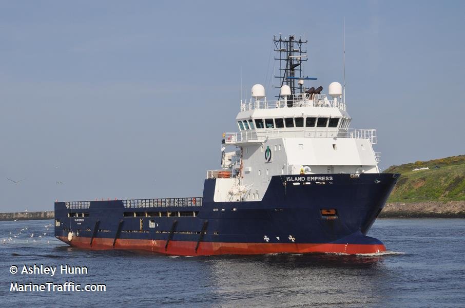 stanship's tweet photo. OFERTA PRACY: 2ND/OFF - PSV. Termin rozpoczęcia pracy: Sierpień 2026. Tel: +48 501267733 / Mail: lukasz.jamroz@stanship.com.pl Więcej: https://t.co/iGV2MzqWFV #job #jobatsea #statek #vessel #ship #offshore #officer #seafarer #praca #work #workatsea #psv #mpsv #drill #dp https://t.co/cquQXCFtE6