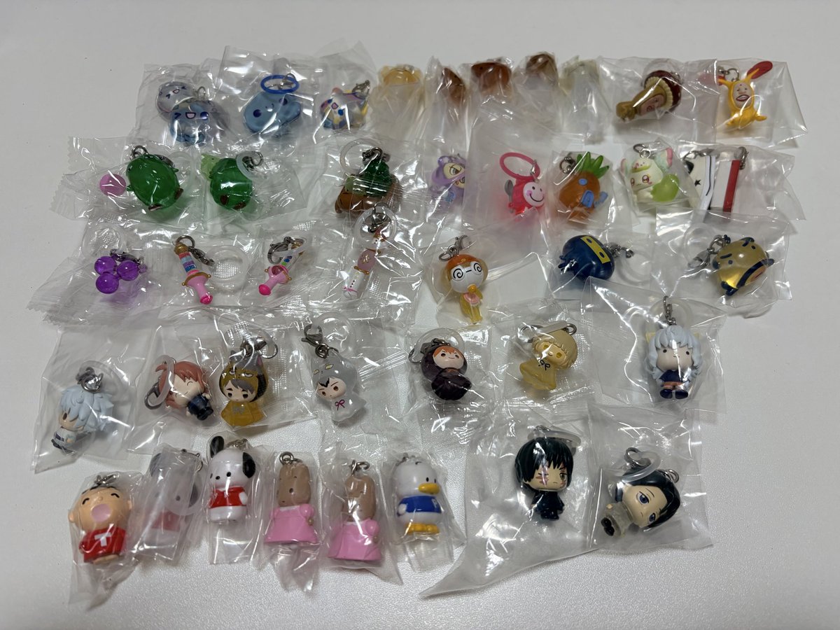 miii_tktt's tweet photo. めじるしアクセサリー ガチャ 交換

譲 : 写真①②③  (③開封済未使用)
      または買取

求 : 写真④ > その他なんでも検討します

郵送希望です📮
先送り・先払い可能🙆‍♀️ https://t.co/3GqcMpn4SA