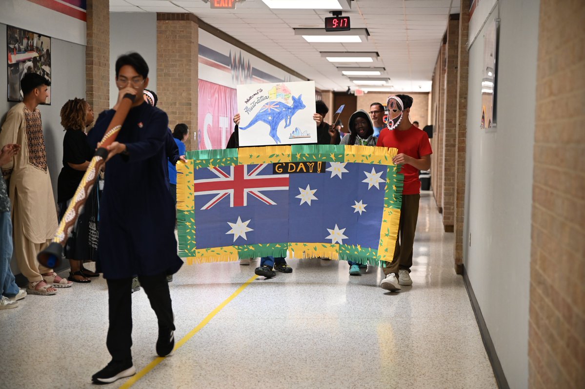 AliefISD's tweet photo. The world came to Alief this summer! Students in our Summer Language Institute celebrated cultures from around the globe through vibrant presentations, colorful parades, and exciting performances. From sharing traditions and languages to showcasing their creativity and talents, students demonstrated the power of diversity and the importance of global connections.

Thank you to our students, families, and staff for making this multicultural celebration a memorable experience. We are proud to celebrate the many cultures that make Alief ISD such a special place to learn and grow!

#AliefProud #SummerLanguageInstitute #MulticulturalCelebration