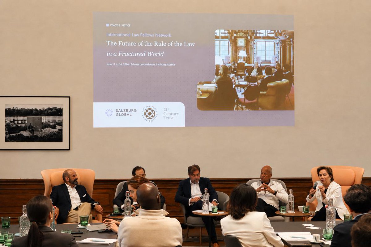 PEspinosaC's tweet photo. Delighted to join insightful conversations at @SalzburgGlobal!

It was a priviledge to share some thoughts on leadership, international law, and multilateralism across two inspiring sessions.

Rules matter because power asymmetry is real. https://t.co/cmtXkqf8OE