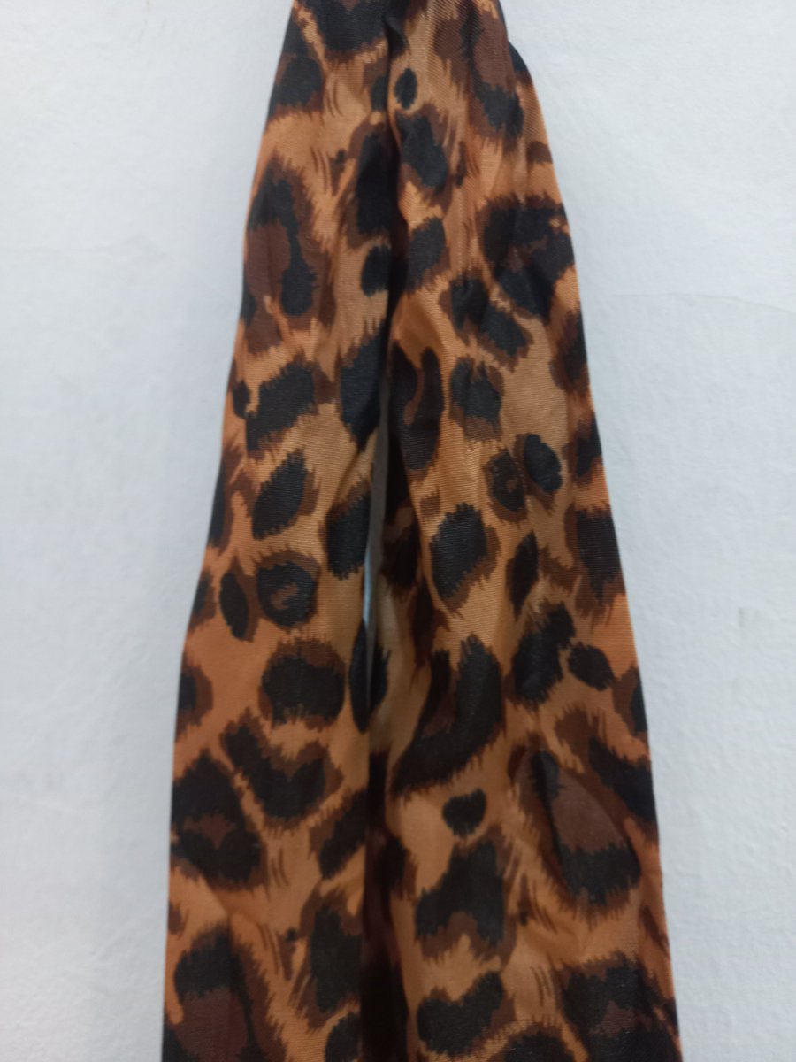 exxoneer's tweet photo. wts preloved slayer belt leopard
13k (inc packing + adm🍊) https://t.co/2nBSu9CUo4