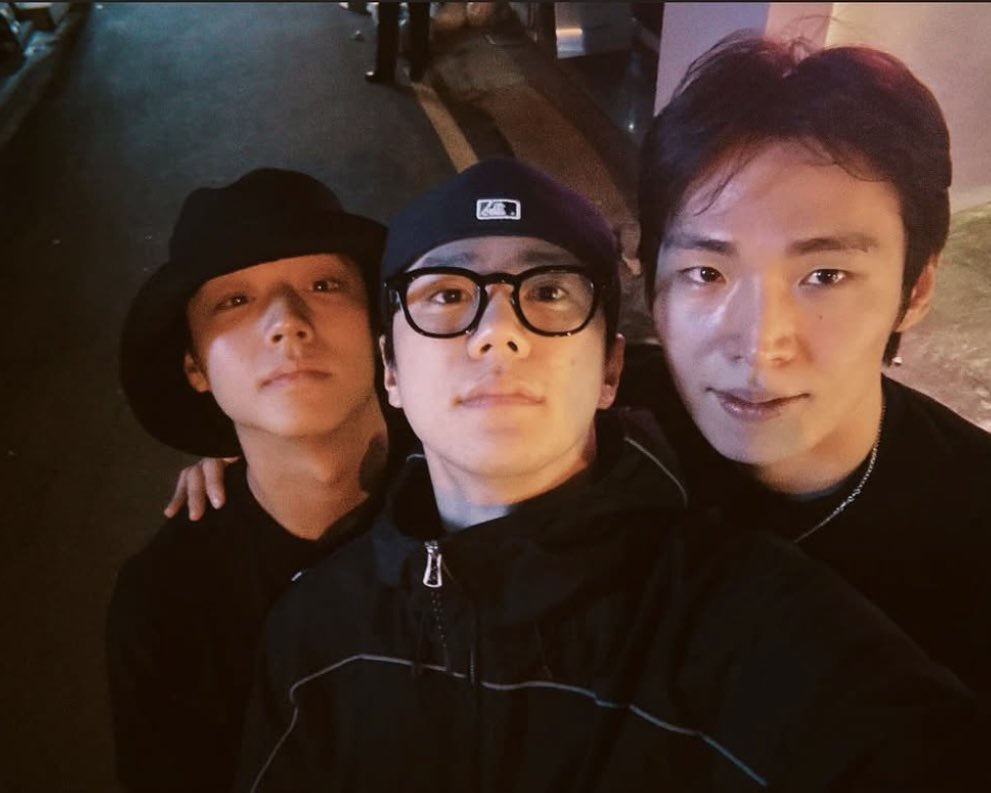 99jh_'s tweet photo. 이런건 재난알림으로 보내줘야지 인스타는 알람도 안보내주고 내가 트위터에 안살았으면 몰르고 쿨쿨띠할뻔했잖아!!!!!!!!!!!!!!!! https://t.co/iBRXI2NUBG