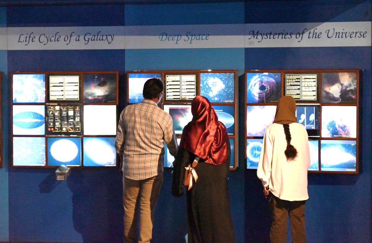 GujScienceCity's tweet photo. ગુજરાત સાયન્સ સિટીના હોલ ઑફ સાયન્સ અને હોલ ઑફ સ્પેસમાં જ્ઞાન, શોધ અને નવાચારની અનોખી સફરનો અનુભવ કરો. હોલ ઑફ સાયન્સમાં રસપ્રદ વૈજ્ઞાનિક પ્રયોગો અને તથ્યો દ્વારા વિજ્ઞાનને નજીકથી જાણો, જ્યારે હોલ ઑફ સ્પેસમાં બ્રહ્માંડના રહસ્યો, ગ્રહો, તારાઓ અને અવકાશ અન્વેષણની અદ્ભુત દુનિયા નિહાળો! પરિવાર અને મિત્રો સાથે આવો અને વિજ્ઞાનને અનુભવો એક નવી નજરથી! #GujaratScienceCity #HallOfScience #HallOfSpace #ScienceForAll #SpaceExploration #Innovation #STEMEducation #ExploreScience #DiscoverSpace @PMOIndia @CMOGuj @GovernorofGuj @IndiaDST @DSTGujarat @InfoGujarat @drvrajesh @arjunmodhwadia @ED_GCSC