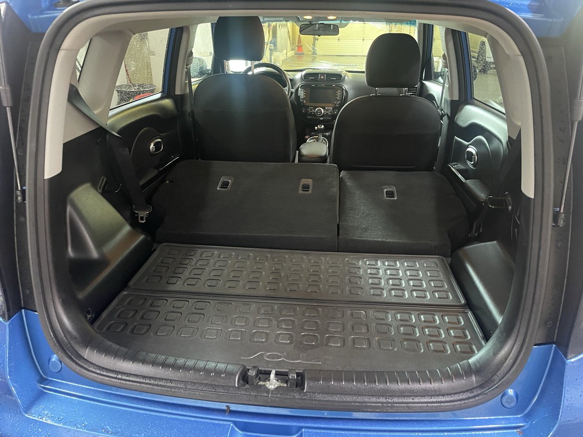 CarterTheCarGuy's tweet photo. FOR SALE ▶️ Pre-Owned Blue 2018 KIA SOUL EX at McPhillips Toyota In Winnipeg! 🌞 

2425 McPhillips Street 📍 

Mileage 120,394KM’s. Price Only $12,999 Plus Taxes (No Hidden Fees). FINANCING AVAILABLE!

Stock #B11996A
Dealer Permit #0805

📱Contact Carter At: 204 390-0351 https://t.co/jvwwrSs5Pt