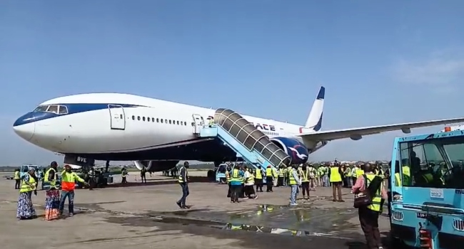 channelstv's tweet photo. A Lifeline Home: Nigeria Steps Up Diaspora Protection As More Citizens Return From South Africa

For the hundreds who have already returned—and the many more expected in the coming days—the flights from South Africa represent reassurance in moments of crisis.

https://t.co/kFLZPuL1yn