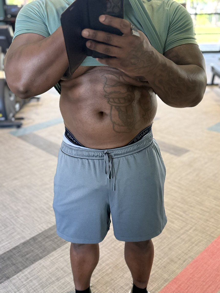 family1stjabbo's tweet photo. I just need my stomach to get right. https://t.co/NxMxQOyaoZ