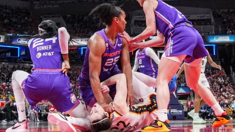 CreedConfession's tweet photo. The @WNBA is probably the most inept organization in sports. They were given a golden goose in Caitlin Clark and continue not only fumble her, but actively shoot themselves in the foot. @CathyEngelbert Needs to be replaced. https://t.co/0jmQCbvWsR