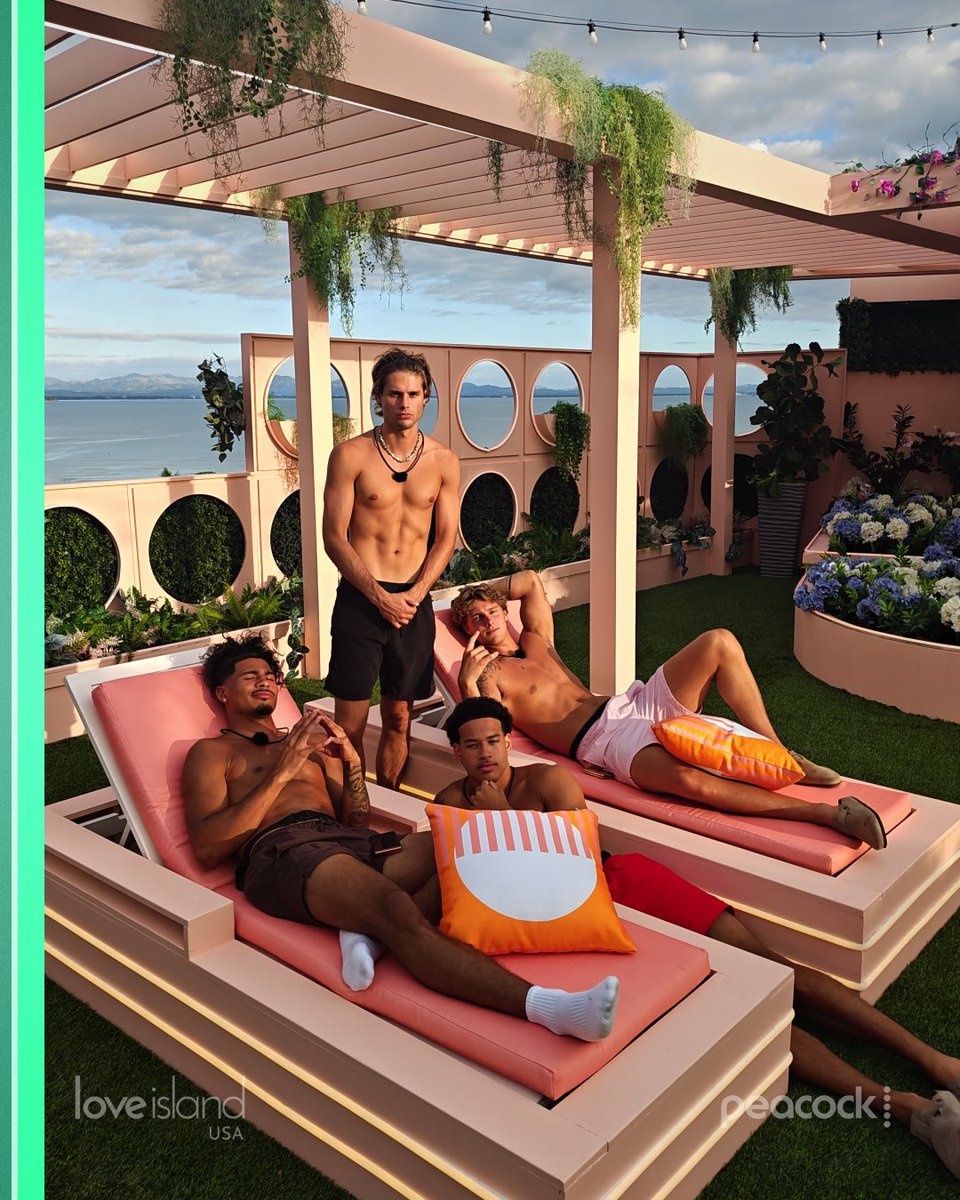 loveislandusa's tweet photo. https://t.co/yIqydAlCG1