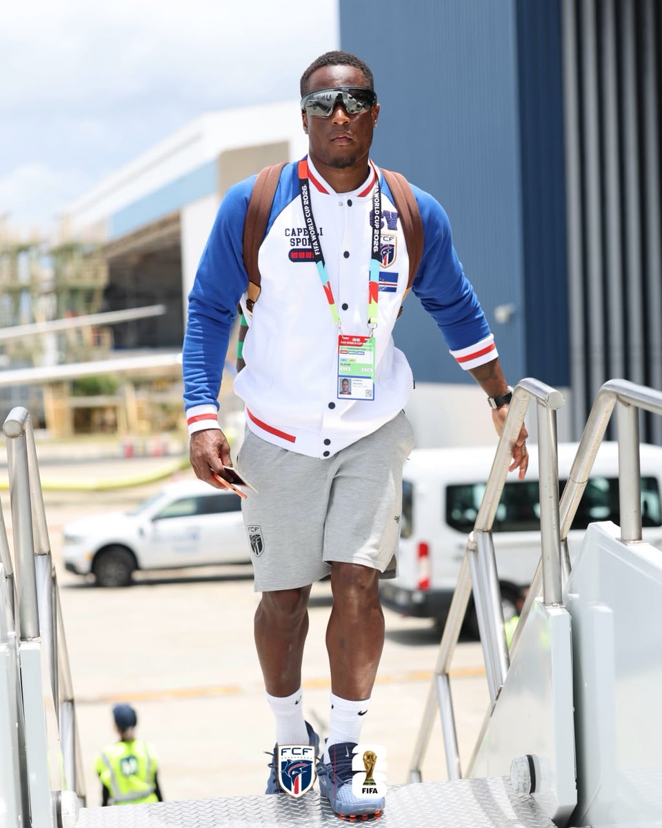 fcfcomunica's tweet photo. A caminho de Houston em busca do objetivo 

SUBSCREVA NO NOSSO CANAL NO YOUTUBE 
https://t.co/ykd5P5D1Gl 
----- 
#FIFAWorldCup | #FIFAWorldCup2026 | #CaboVerde | #TubarõesAzuis | #WeAreCaboVerde https://t.co/e2t86vE43y
