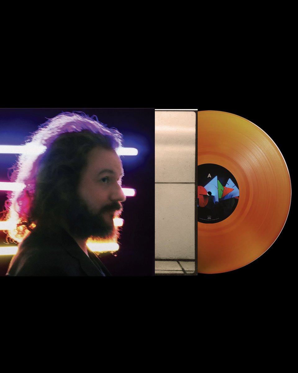 jimjames's tweet photo. It's so incredible seeing something that started in my brain materialize in physical form! 

Grab ‘Wowed Out’ at the link: https://t.co/f8EAsq9UhR https://t.co/Si6PI9bOM1