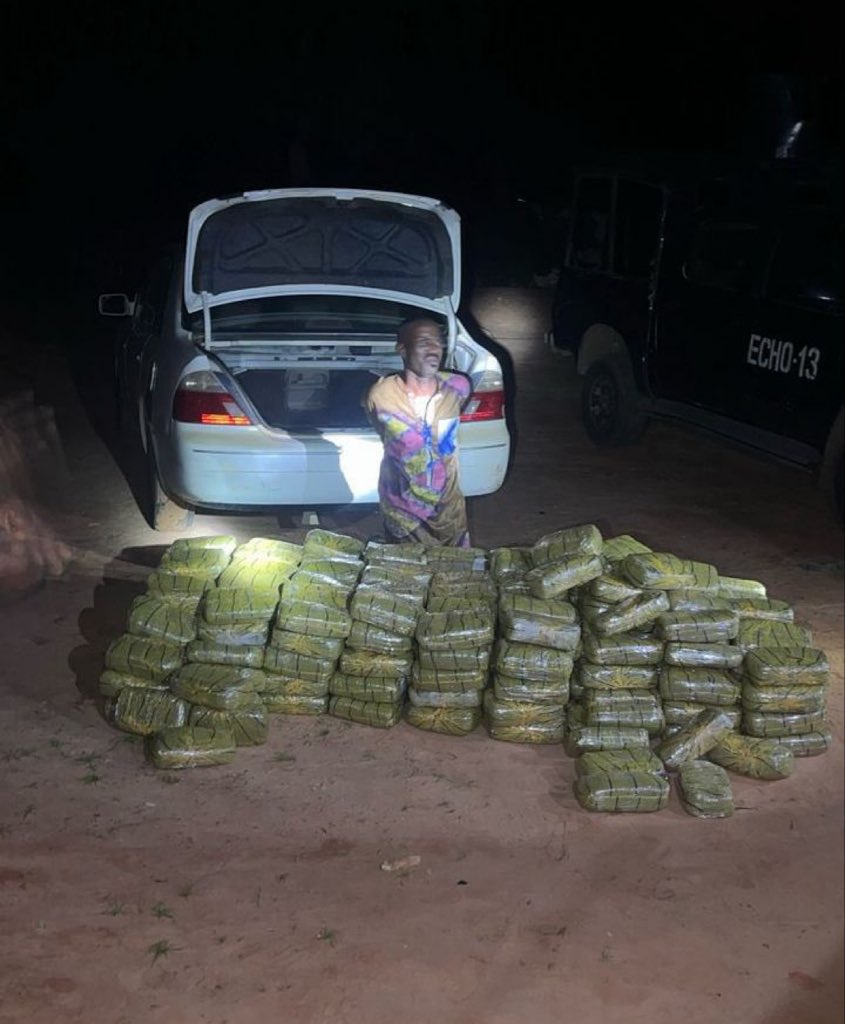 instablog9ja's tweet photo. Dr¥g Trafficker Arrested with 235kg of C@nnabis on Lokoja–Abuja Highway https://t.co/kKKni240V5