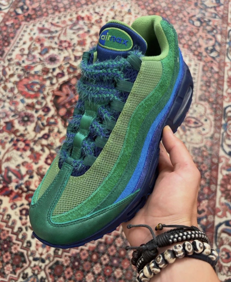 PureDopeKicks's tweet photo. Spring/Summer 2027| Nike Air Max 95 “Macaw Pack” 

Which one is your favorite? https://t.co/VTlHamet9F