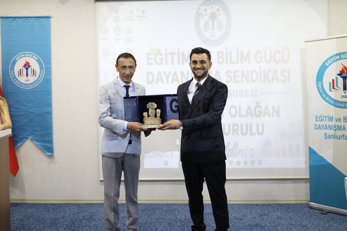 egitimgucusen's tweet photo. Genel Başkanımız Sayın Oğuz ÖZAT’ın katılımıyla Eğitim Gücü Sen Şanlıurfa Şubemizin 2. Olağan Genel Kurulu gerçekleştirildi.

Şube Başkanlığına yeniden seçilen Mustafa KUTLU’yu ve Yönetim Kurulu üyelerini tebrik ediyor, yeni dönemde başarılar diliyoruz. Genel Kurulumuzun teşkilatımıza, üyelerimize ve eğitim camiamıza hayırlı olmasını temenni ediyoruz.