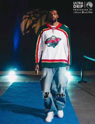 ashhhk25's tweet photo. Naz Reid appreciation post https://t.co/uZITmHyuZN