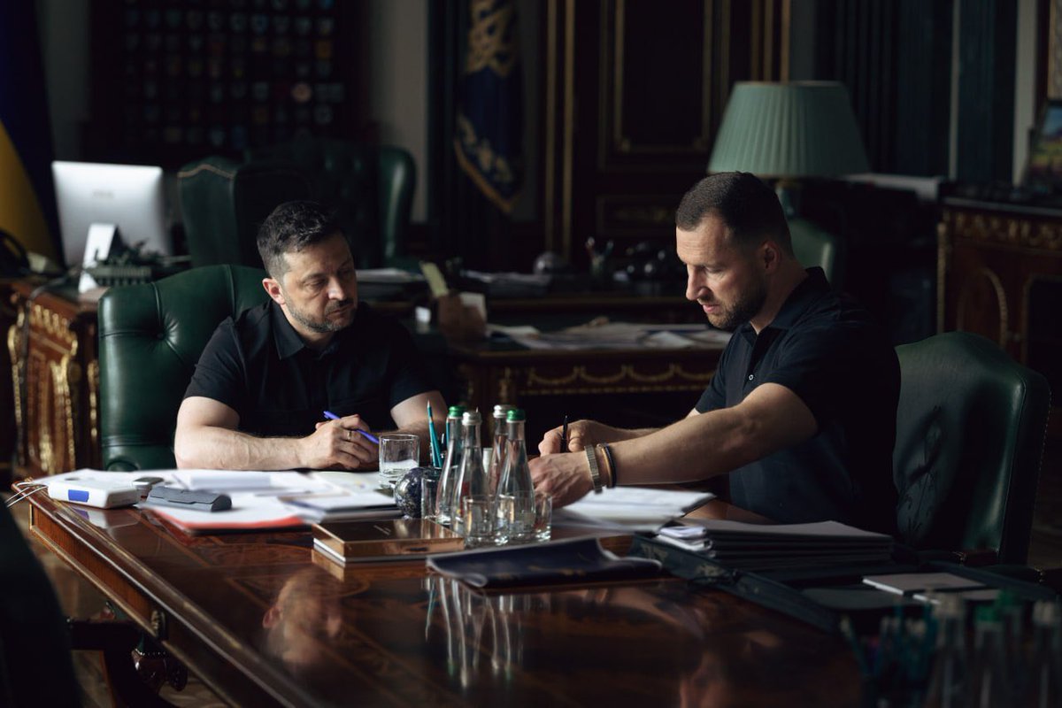 front_ukrainian's tweet photo. ❗️Approved a 40-day influence operation for the Security Service of Ukraine targeting the aggressor state in order to encourage an end to the war, — Zelenskyy https://t.co/adqDPVKz9o