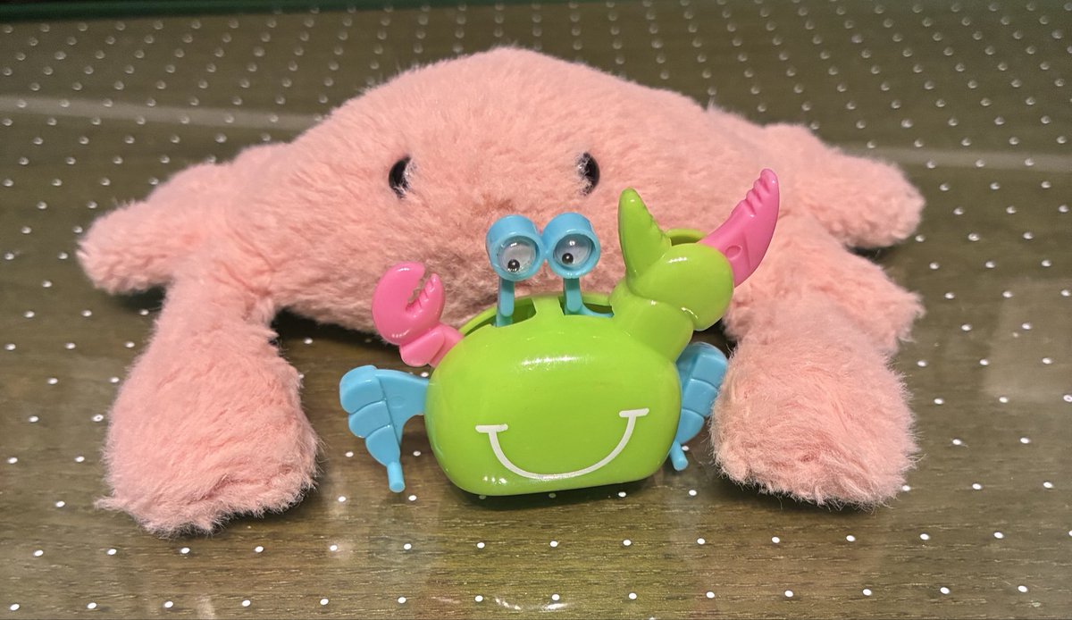 mudcable's tweet photo. かにぜんまいと、確実に動きを封じるカニ
カラーリングカワイイ〜😍
#蟹グッズクラブ https://t.co/S1sSAeBbXh