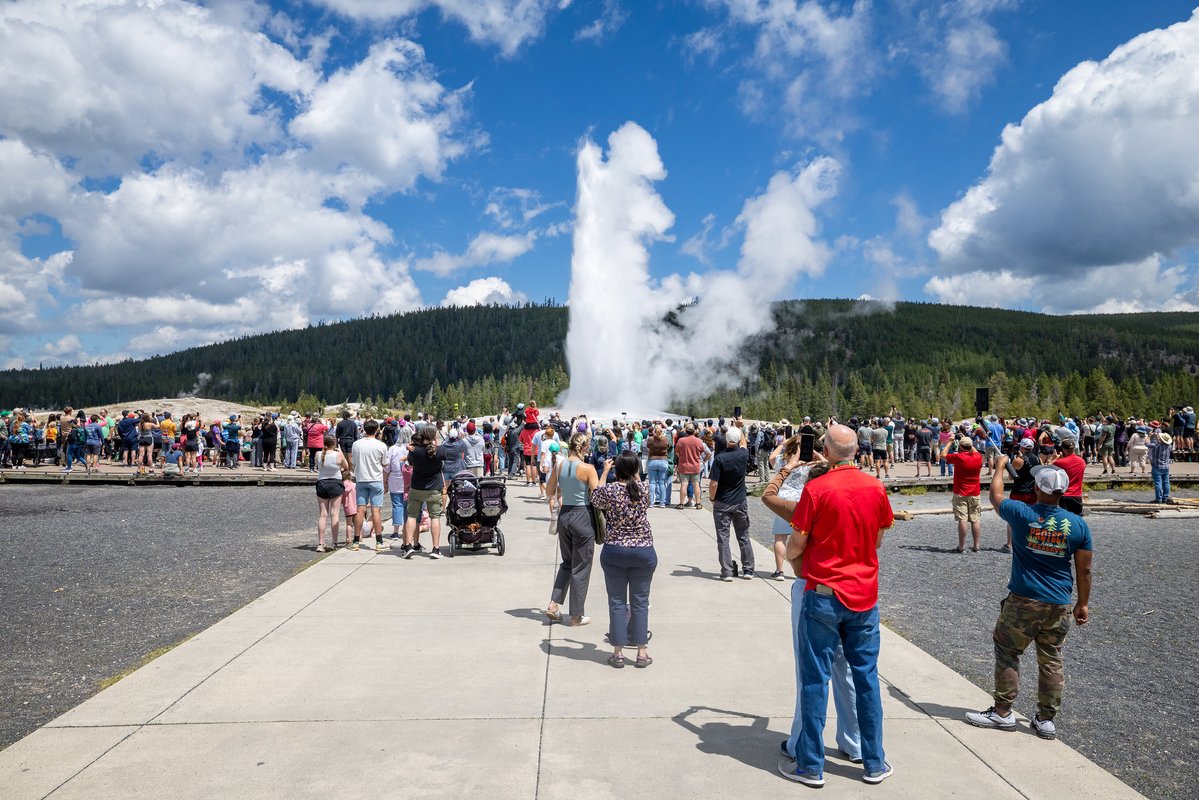 YellowstoneNPS's tweet photo. (News Release) If you plan to visit Yellowstone National Park this Fourth of July, plan ahead to protect yourself and this wild and awe-inspiring place. Summer is the busiest time in the park, so please pack your patience. Expect crowds at popular areas and lines at entrance stations, construction areas, and roadside wildlife sightings.

🎆 Leave fireworks at home. Fireworks are not allowed in Yellowstone – even just a spark can ignite a wildfire!

💧 Flood your flames. Campfires are only permitted within established fire rings in campgrounds and some backcountry campsites in Yellowstone. Never leave your campfire unattended and always check to ensure it’s cold to the touch before leaving: Soak, stir, feel, and repeat.

🔥 Check current fire conditions. The current fire danger level in the park is moderate but could change at any time based on conditions. Please plan your activities accordingly. If you see smoke or fire in the park, please report it to rangers or call 911.

View more of our tips for visiting the park during Independence Day weekend at: https://t.co/2aBHWD0Q17