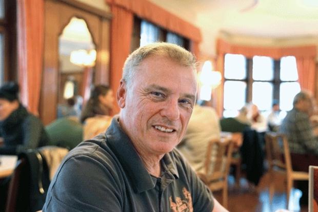 EmmaPeel_Knight's tweet photo. RIP Stephan Schiesser
69 Jahre jung
Basler Confiseur und Ex-Grossrat; er führte die Traditionsbäckerei #Schiesser mit Wurzeln aus dem 19. Jahrhundert
https://t.co/VpoHY50yxh https://t.co/qnhHPnpcIO