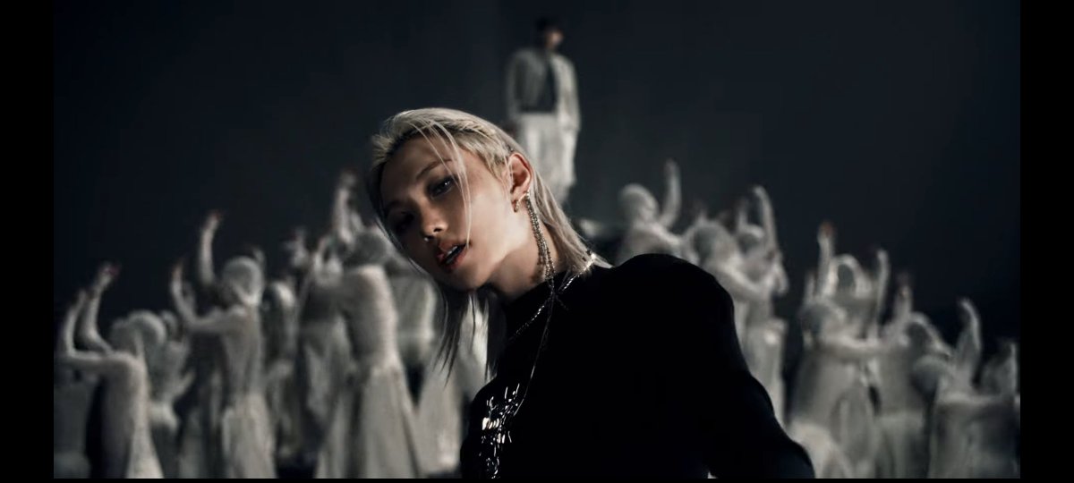 Soulxur's tweet photo. Simplesmente em surtos ainda 

#runit #straykids #straykidscomeback https://t.co/WwfPJSTeSD