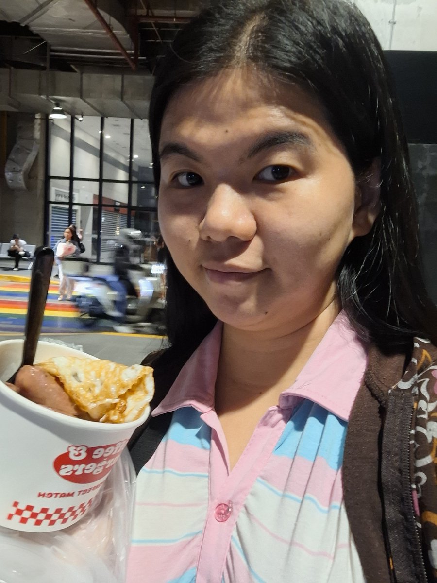 xandz34's tweet photo. Footlong Bacon Egg Rice Meàl... 🍳🍚🥓
#Footlong #Bacon #RiceMeal #CoffeeAndBurgers #footlongbaconegg 
📷  June 23 2026 @coffeeandburgers https://t.co/AdaA8j9VRT
