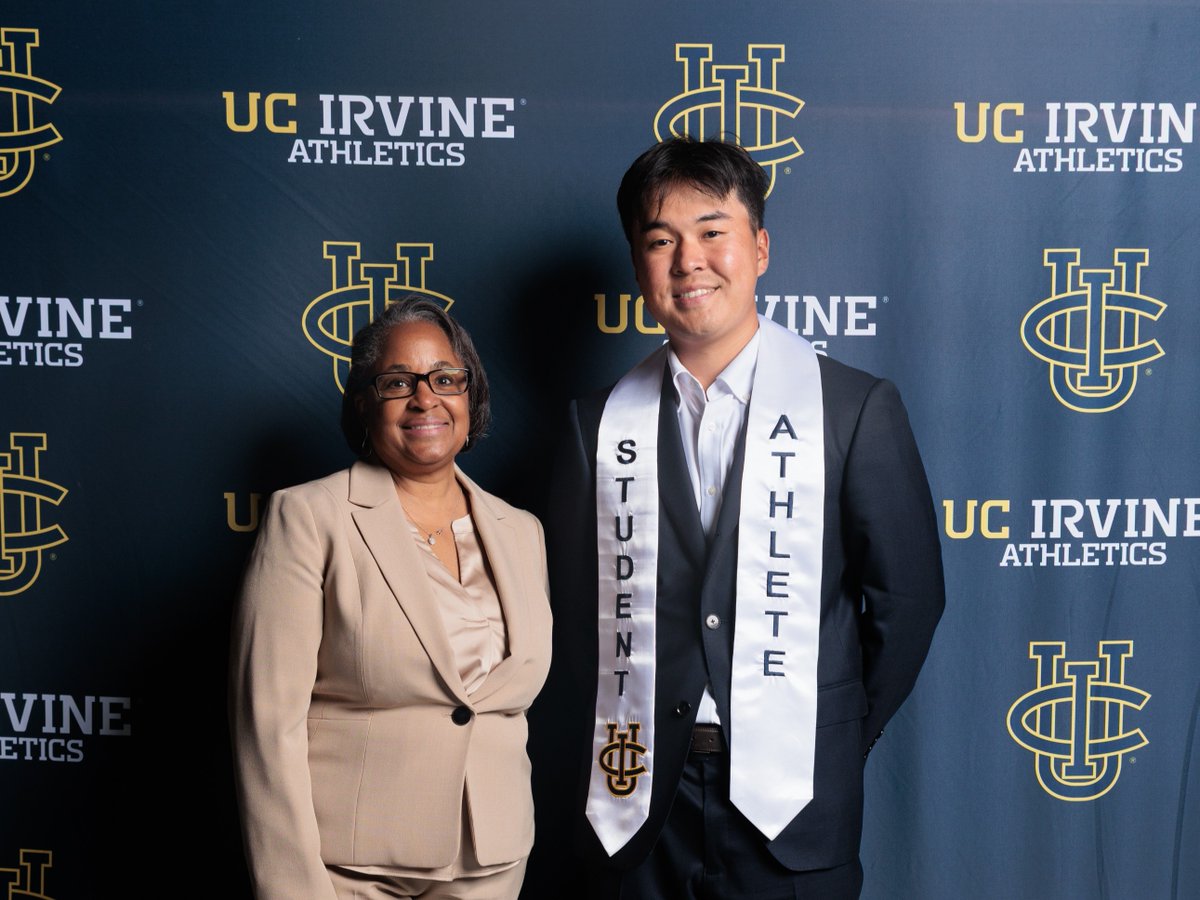 UCImgolf's tweet photo. Congratulations Rei for receiving your degree this spring! Thank you for all your hard work on and off the course. Once an Anteater, always an Anteater!๐
#TogetherWeZot | #RipEm https://t.co/TaU3IZpJvg