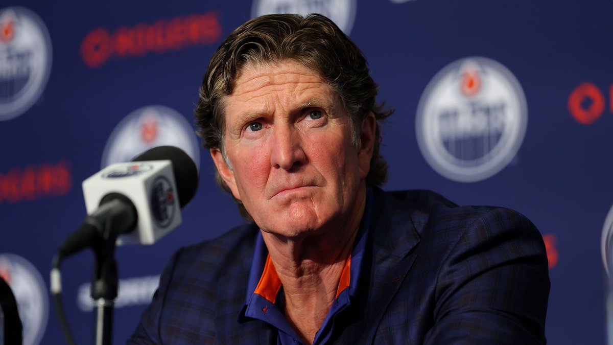 TSNHockey's tweet photo. "The expectation is that the Oilers are going to blast out of the gate…"

In the @rayanddregs podcast, @rayferraro21 &amp; @DarrenDreger discuss what Mike Babcock will bring behind the bench for the Edmonton Oilers: https://t.co/hJ12unsZU7 https://t.co/6AKfXkBUhK