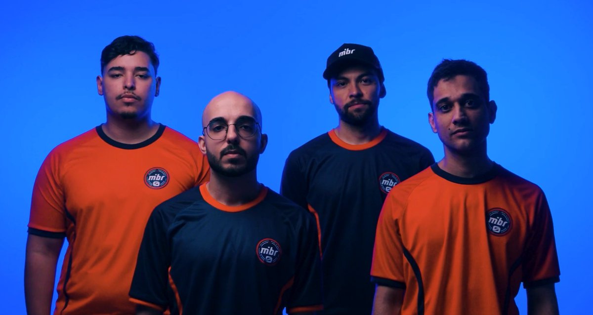 nandoshowww's tweet photo. MIBR e LOS confirmam a nova idendidade para a disputa da Esports World Cup.  

Por serem do mesmo grupo (EZOR) e atuarem jogos diferentes, as organizações vão se unir durante a EWC e vão atuar como "MIBR.LOS", além de uniformes especiais para a competição. 

Ao fim da EWC, MIBR e LOS voltam a seguir seus respectivos caminhos

Lembrando que o MIBR é o único representante brasileiro na EWC de VALORANT, que ainda não revelou os jogos e grupos.