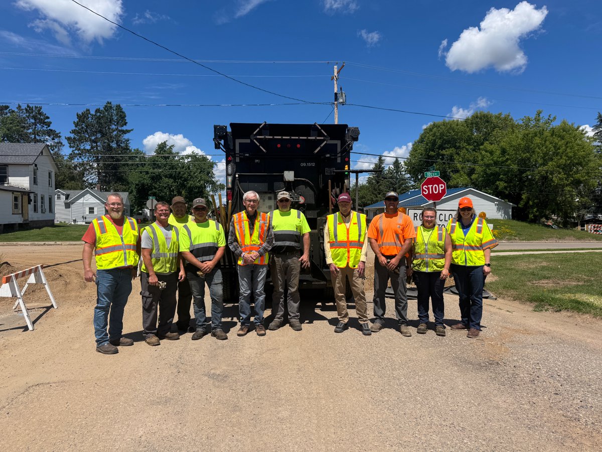 GovEvers's tweet photo. 🚧 It was great to be fixing the darn roads in Antigo as part of my annual Pothole Patrol tour!

We're going to keep working to build the roads and infrastructure our families and communities deserve. https://t.co/X4zfR3DZD3
