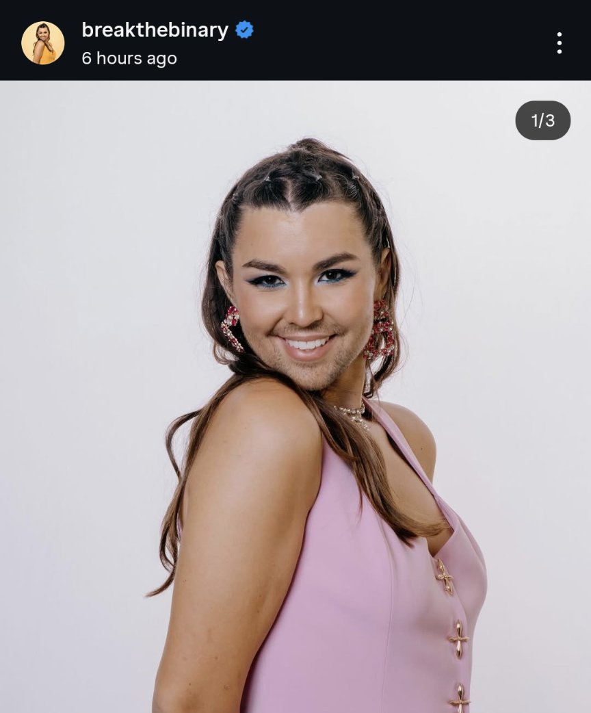Bowblax's tweet photo. I want to look like them sooooooo badly. The amount of gender envy I get looking at them is insane! Hopefully it will happen in the next couple years when I'm further along on estrogen and learn how to do makeup better 🥰🏳️‍⚧️ https://t.co/2SCTBEpcjP