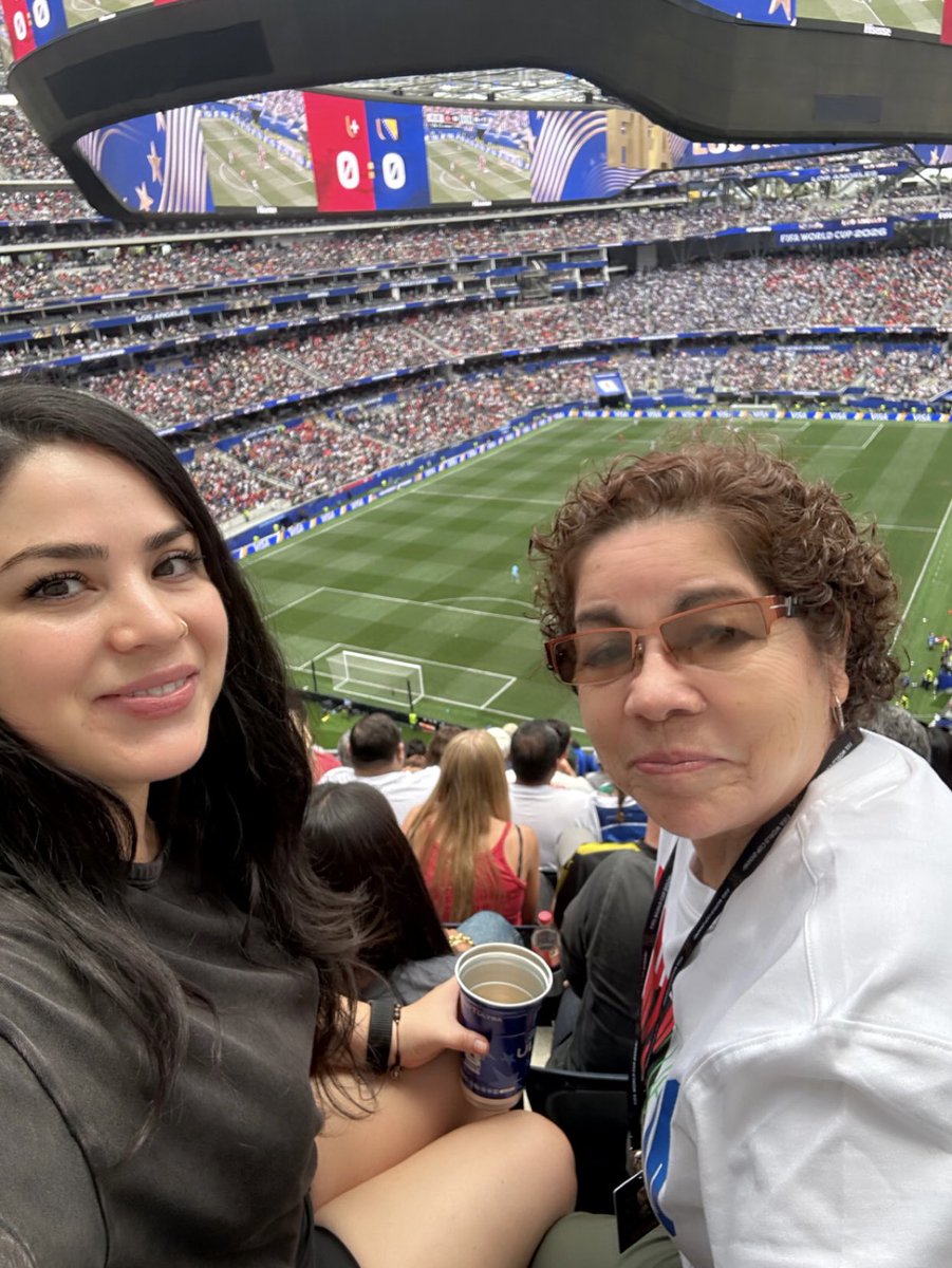 DulsAP's tweet photo. We had the time of our lives ⚽️✨ https://t.co/mCfgLlvjj8