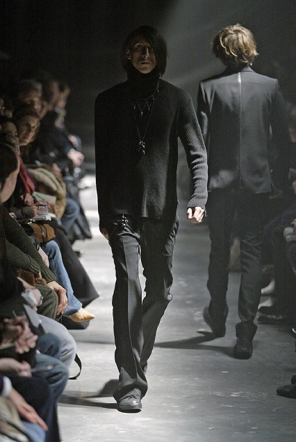 whydidntufixme's tweet photo. Number (N)ine Fall Winter 2006 "NOIR" https://t.co/7A1Ew93O32