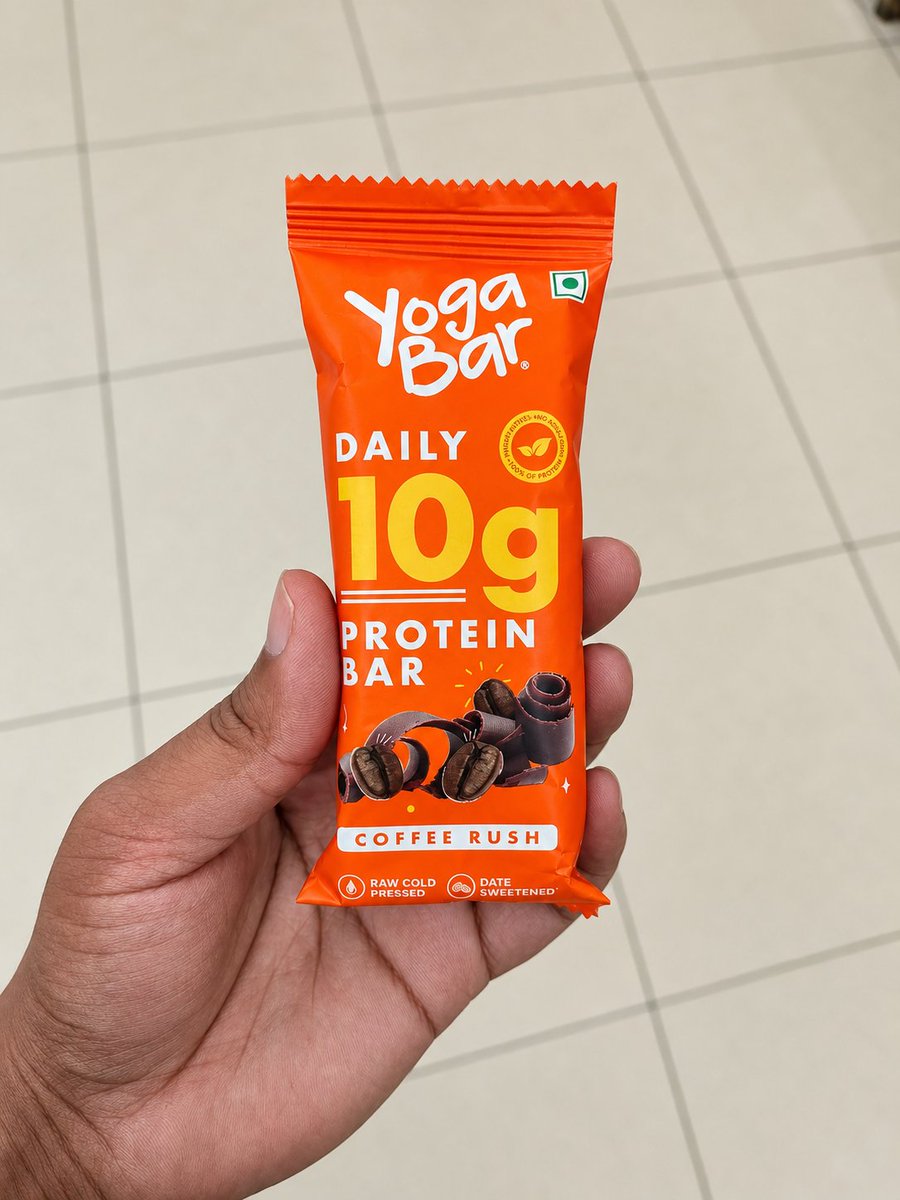 lalitgrateful's tweet photo. There is absolutely nothing better than this 10g protein bar after a good workout https://t.co/mwH1gOr8FH