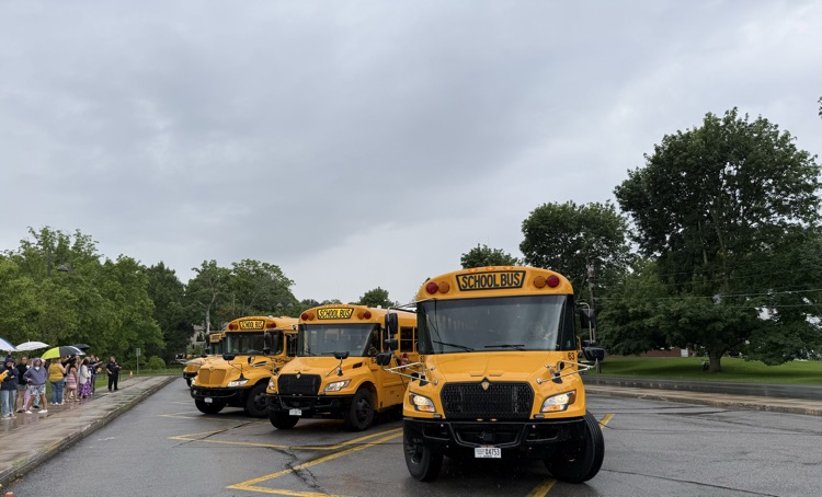 HFLLima's tweet photo. Last day of school! 🎉 Thank you to the incredible students, staff, and families for a wonderful year filled with learning, growth, and great memories. Have a fantastic summer! ☀️#WEareHFL https://t.co/txJJpZ1tW3