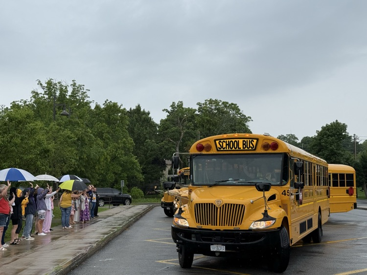 HFLLima's tweet photo. Last day of school! 🎉 Thank you to the incredible students, staff, and families for a wonderful year filled with learning, growth, and great memories. Have a fantastic summer! ☀️#WEareHFL https://t.co/txJJpZ1tW3