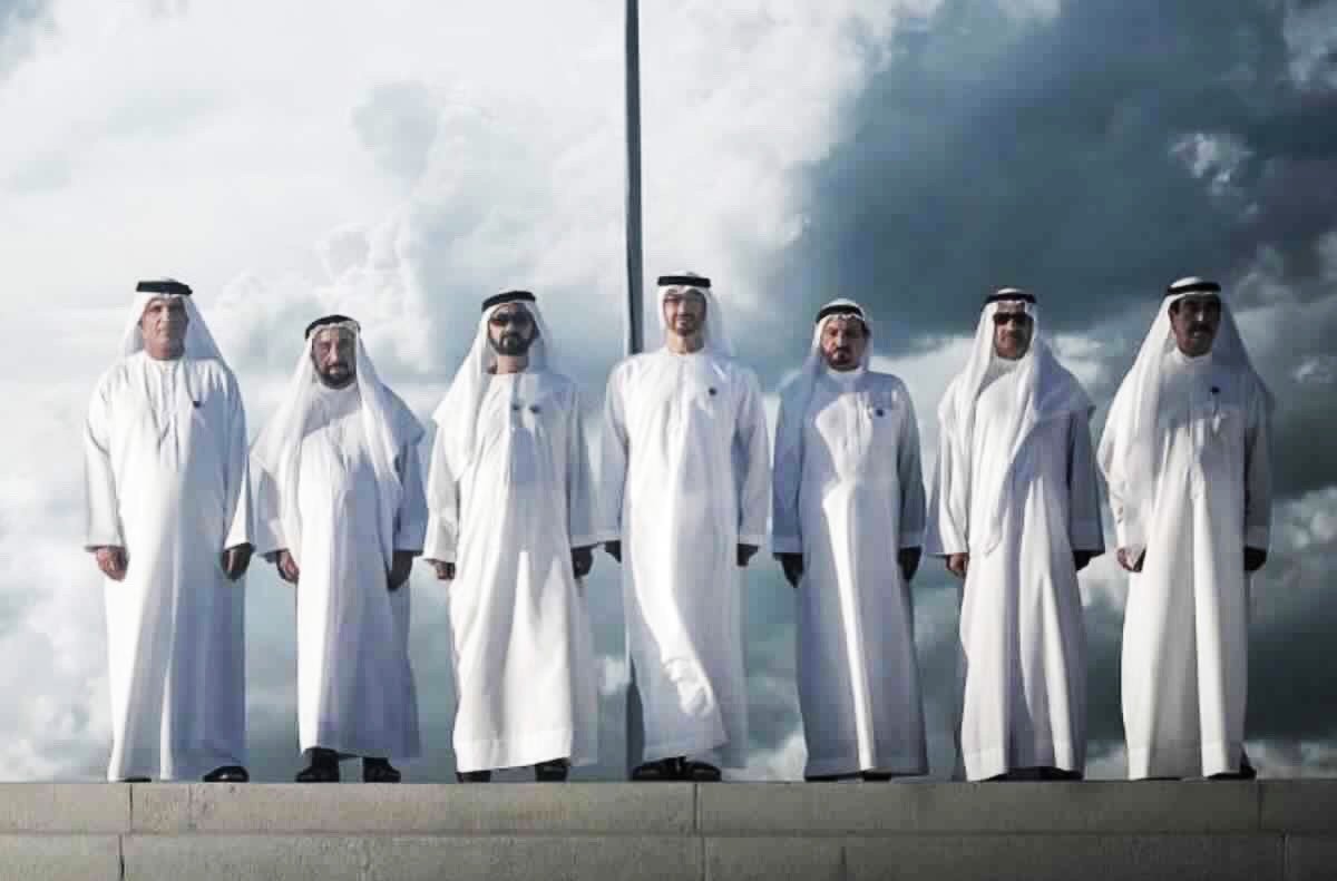 buzayed2002's tweet photo. #محمد_بن_زايد_عزنا_وفخرنا
#الامارات_ذخر_وسند_الامة
#الامارات_تغيث_غزة

اهل السيوف الصيرميات والخيل
والشعر والحكمه و اهل الرشادي

واهل الكرم الي لهم جود كالسيل
يسقي عباد الله في كل وادي

ابوزايد المصعبي

#يوم_الجمعة https://t.co/iFpSBefmed