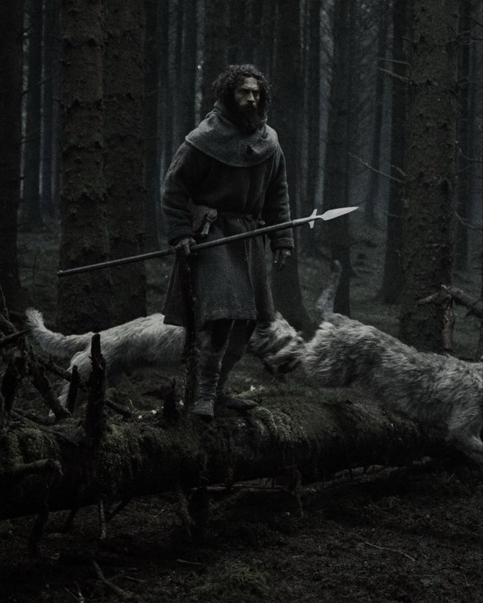 SolaceCinema's tweet photo. Robert Eggers describes ‘WERWULF’:

“It's a really brutal, unforgiving, merciless, grotesque world. More than ever, it's mud and blood and dung and rain and pain and suffering.” https://t.co/yjPLbhn5eC