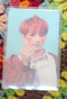 kookverso's tweet photo. @xkooraline obrigada! e esses dois pfv? https://t.co/VD1arwmMhD